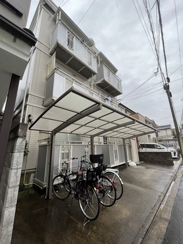 ビラ―ジュ深草