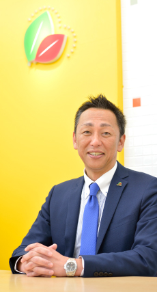 代表取締役 吉野輝永